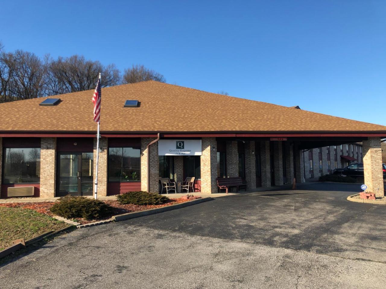 Quality Express Inn & Suites Mineral Wells Luaran gambar