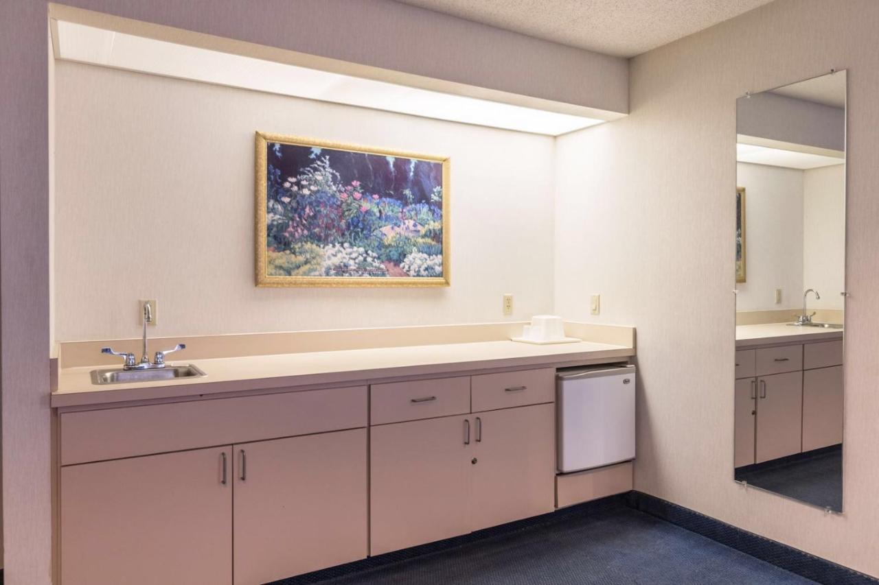 Quality Express Inn & Suites Mineral Wells Luaran gambar