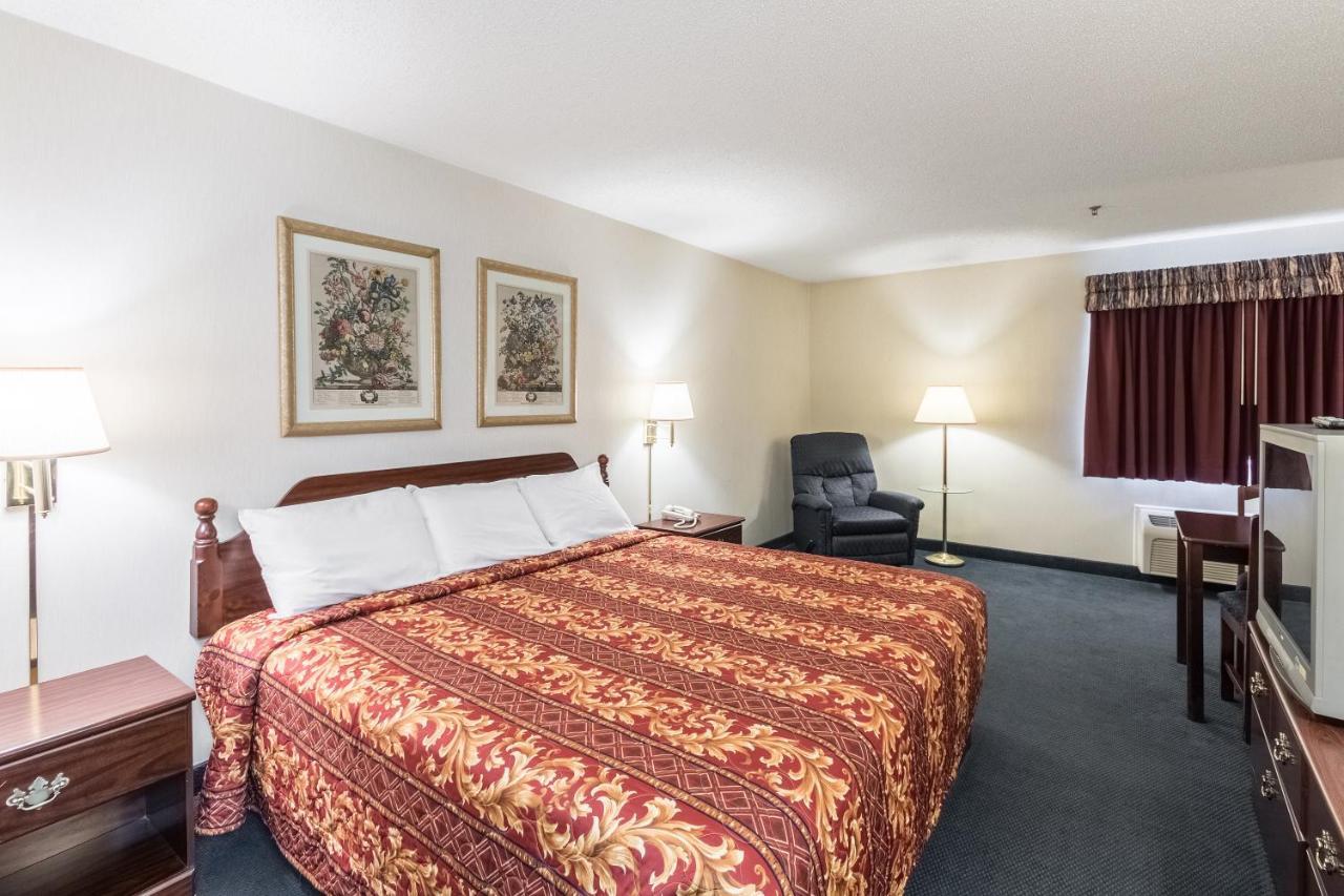 Quality Express Inn & Suites Mineral Wells Luaran gambar