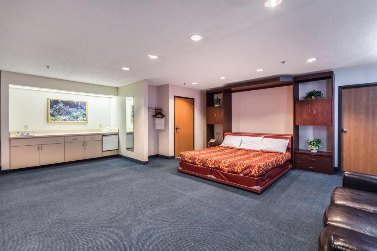 Quality Express Inn & Suites Mineral Wells Luaran gambar